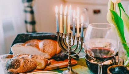 湖人关键时刻13连胜！41岁詹姆斯30+8+8无人能敌|勒布朗·詹姆斯|季后赛|微博|洛杉矶湖人队|勒布朗-詹姆斯_新浪体育_新浪新闻